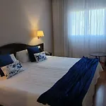 De 4*