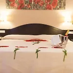 Hotel De 4*