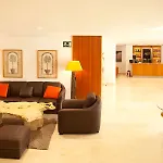 Hotel De 4*