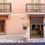 De Hotel