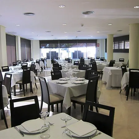 Hotel De 4*